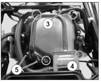 Removal of the cylinder head